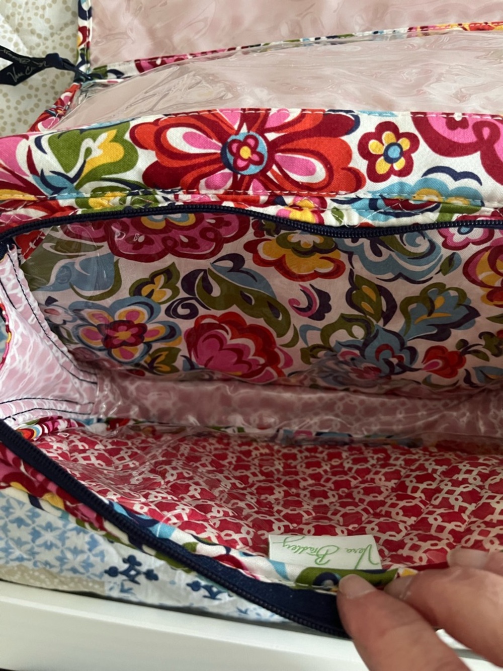 Vera Bradley Hanging Travel Accessory Toiletries Makeup Organizer Bag - Picture 5 of 10